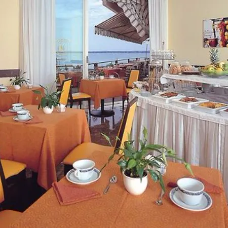 Continental Wellness & 4* Sirmione