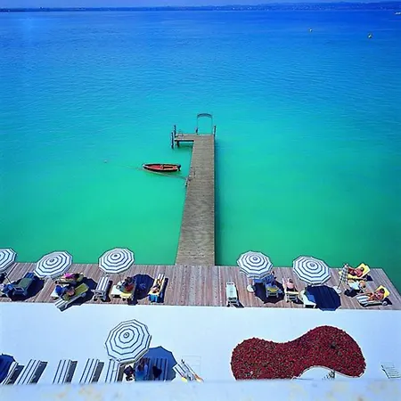 Continental Wellness & Hotel