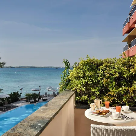 Continental Wellness & Hotel 4*
