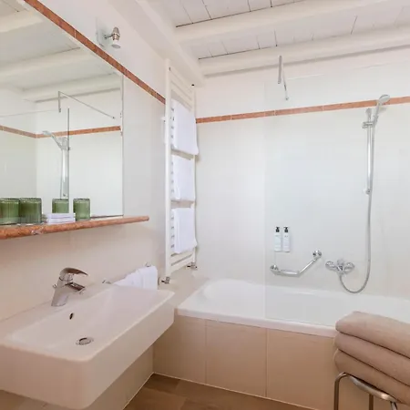 Hotel Continental Wellness & 4*