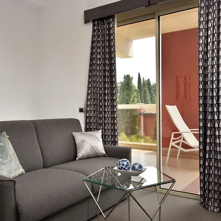 Ξενοδοχείο Continental Wellness &
