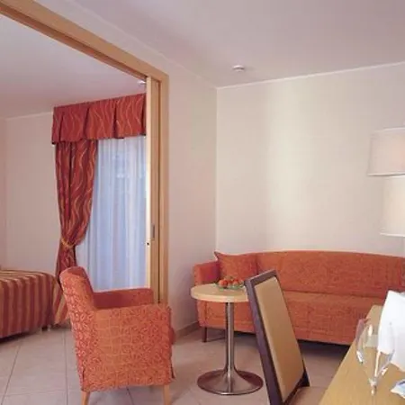 Ξενοδοχείο Continental Wellness &