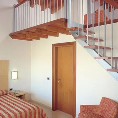 Continental Wellness & 4* Σιρμιόνε